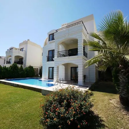 Villa Green Royal 6 With Pool